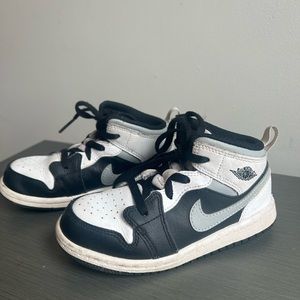 Toddler Air Jordan’s - black white grey.